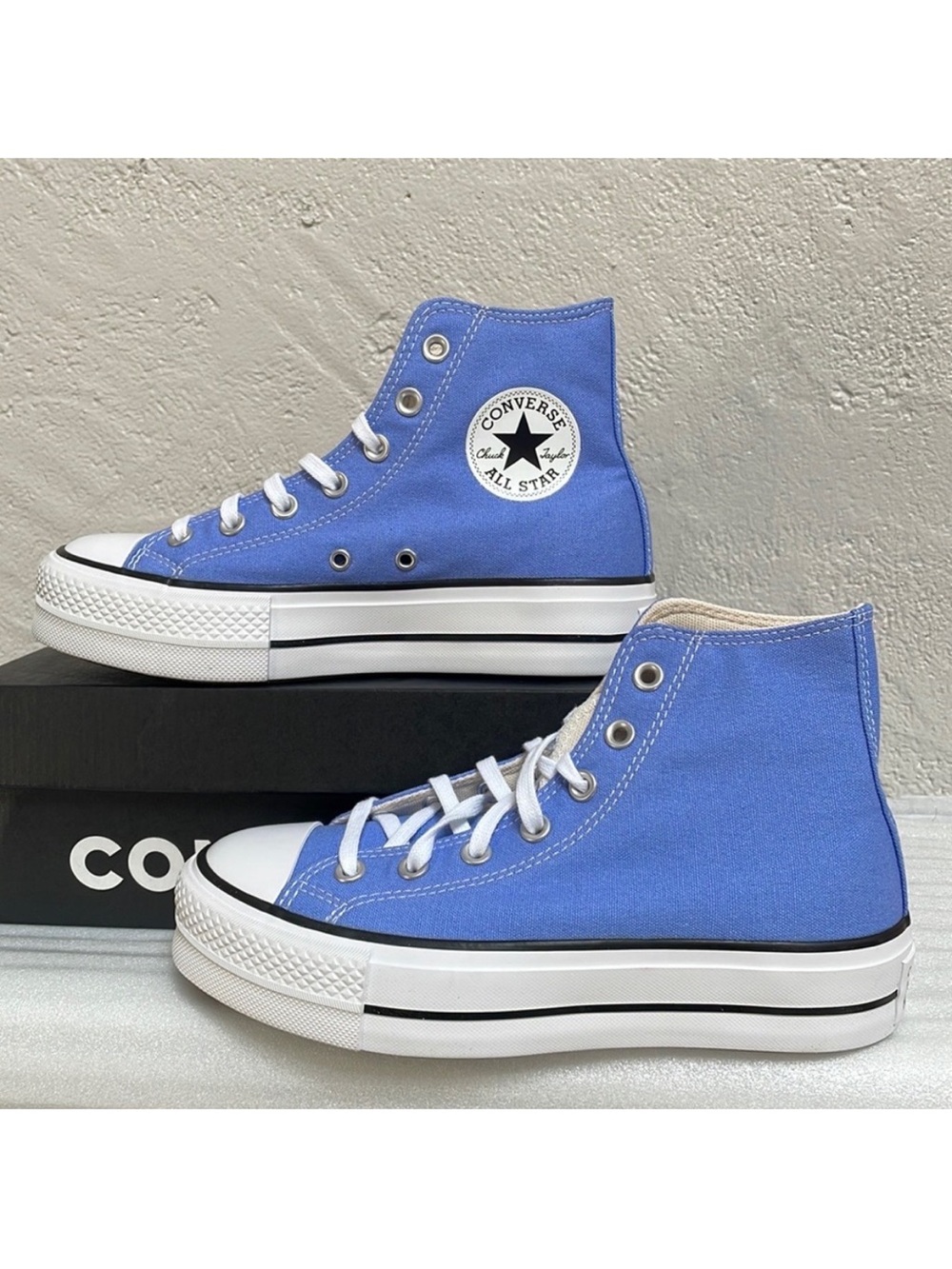 Converse High Tops